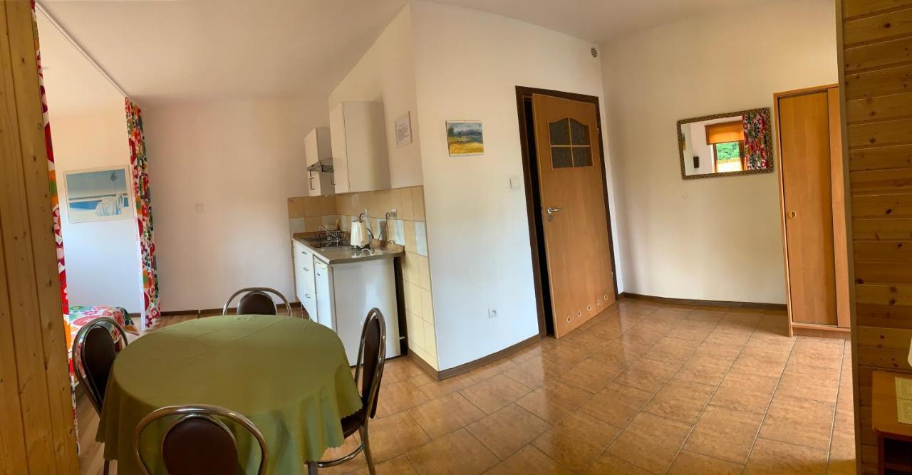 Apartamenty Jakob Rewal Exteriör bild