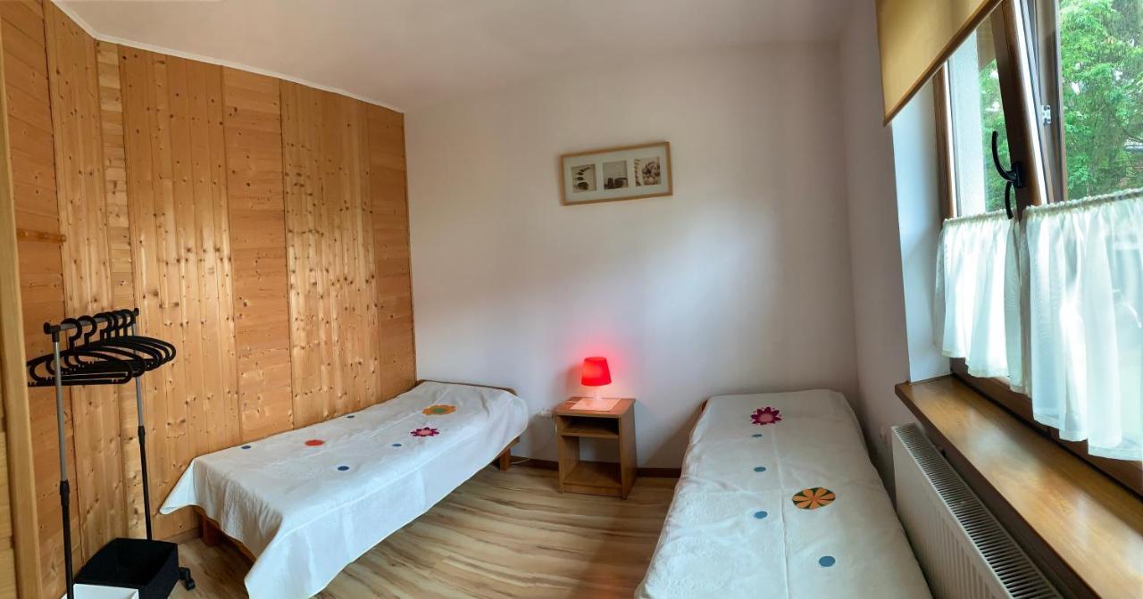 Apartamenty Jakob Rewal Exteriör bild