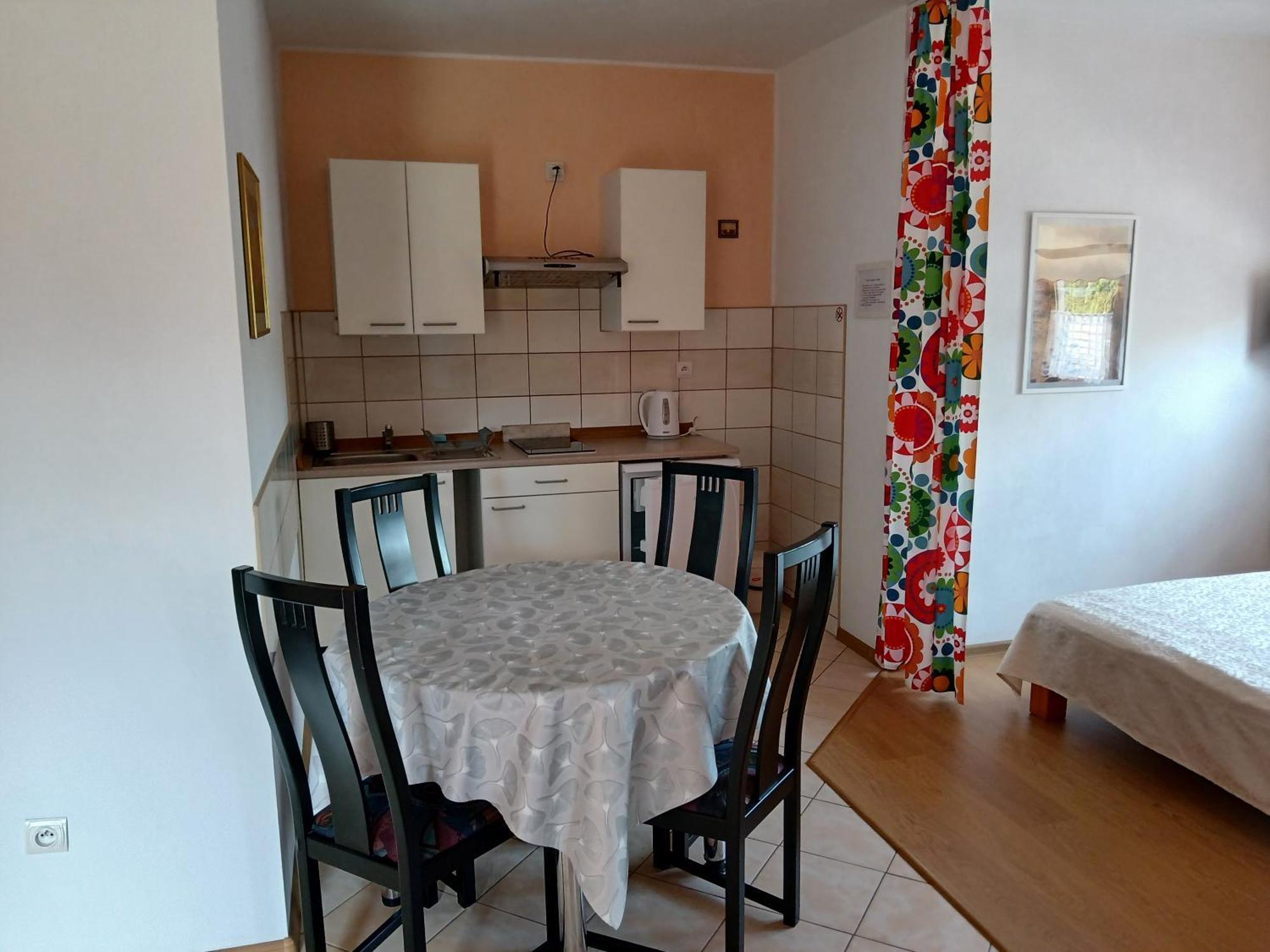 Apartamenty Jakob Rewal Exteriör bild