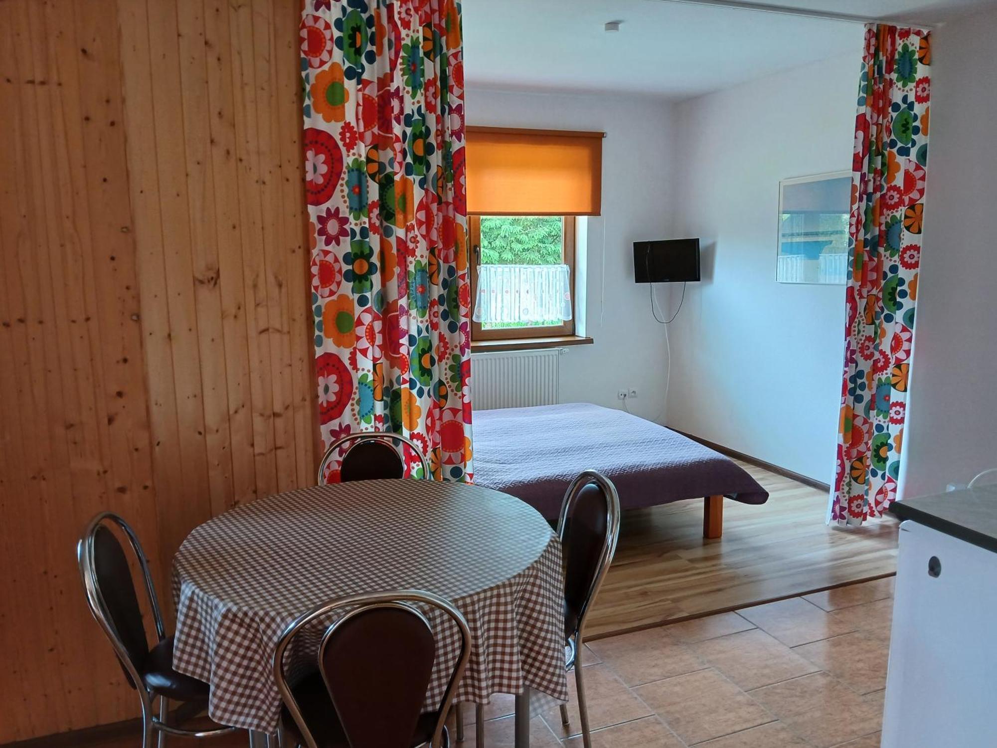 Apartamenty Jakob Rewal Exteriör bild