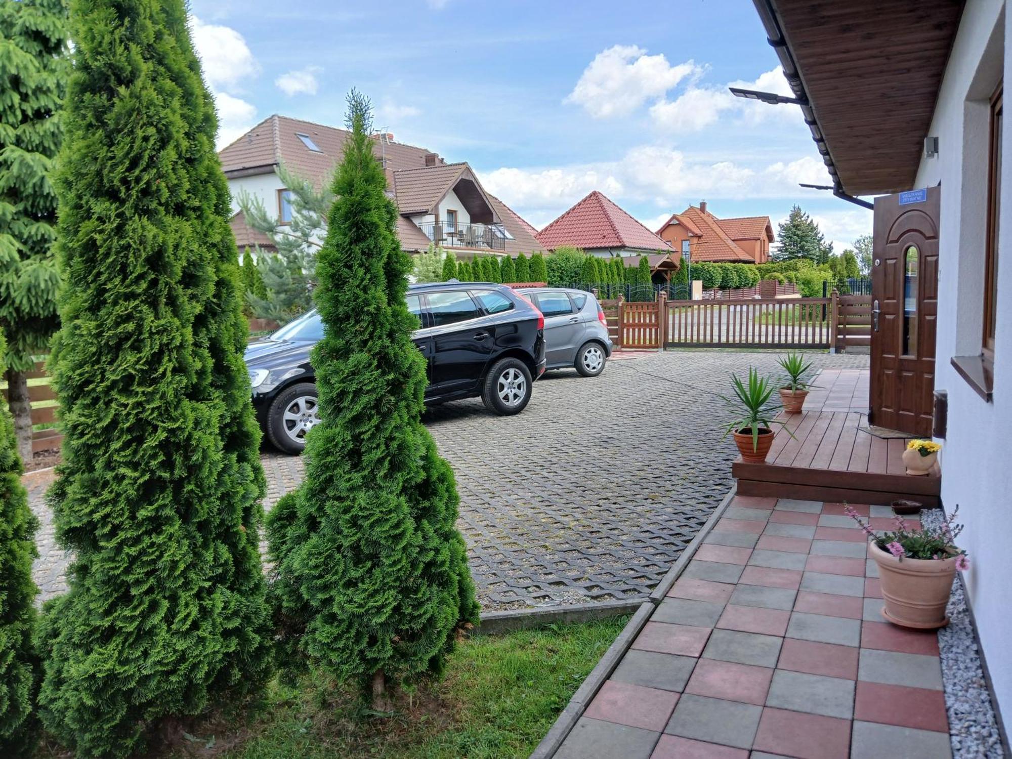 Apartamenty Jakob Rewal Exteriör bild